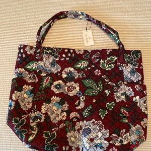 Vera Bradley quilted bag